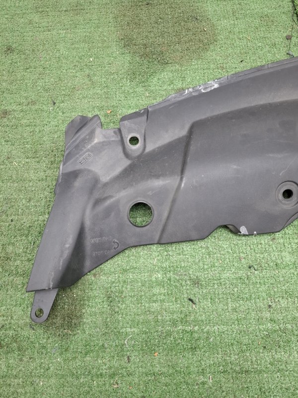 Накладка замка капота Honda Civic 2009 FD1