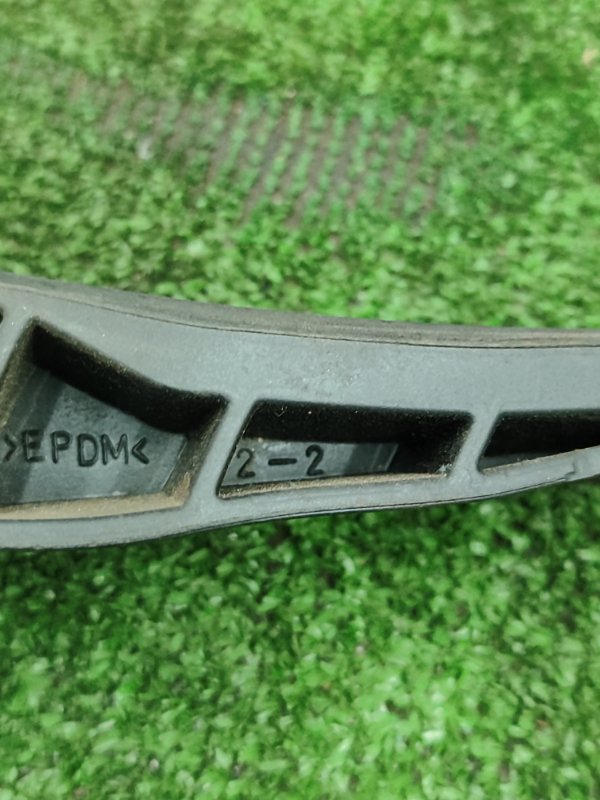 Уголок жабо NISSAN NOTE 2012 E11