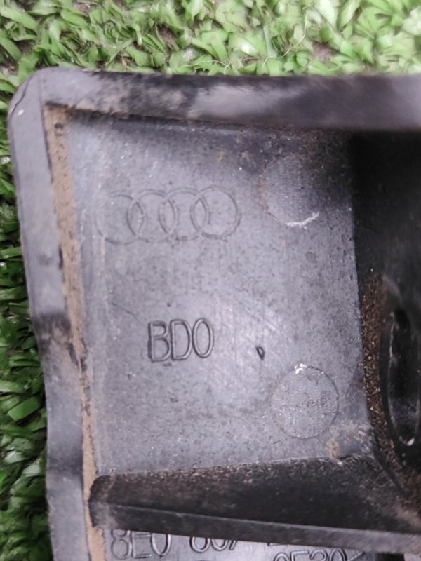 Крепление бампера Audi A4 2006 8EBWEF