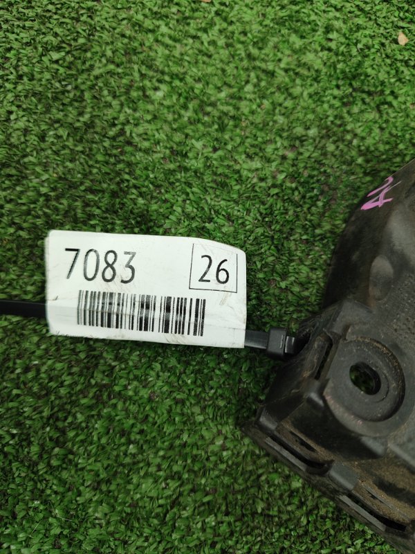 Кронштейн порога Audi A4 2006 8EBWEF