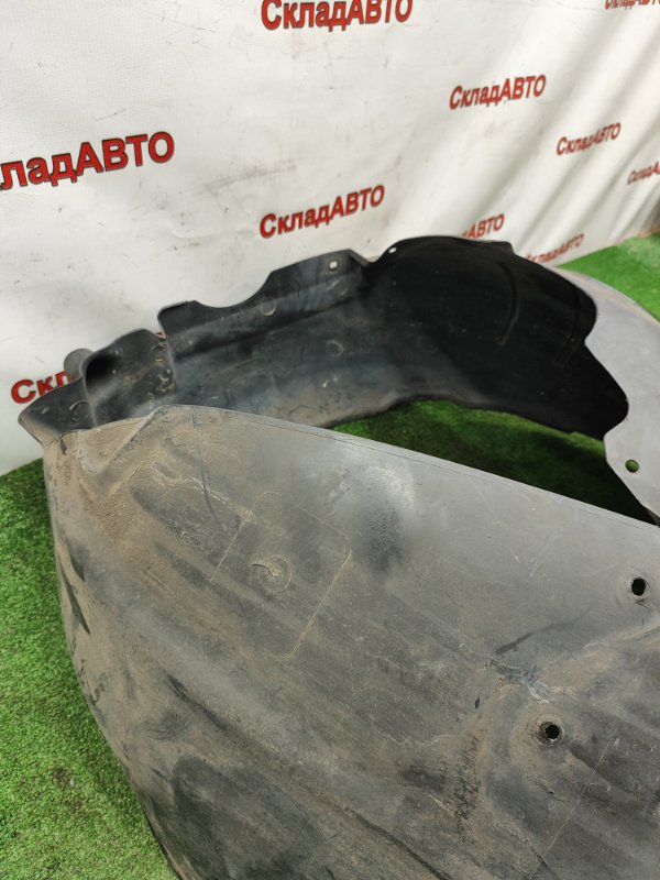 Подкрылок Audi A4 2006 8EBWEF