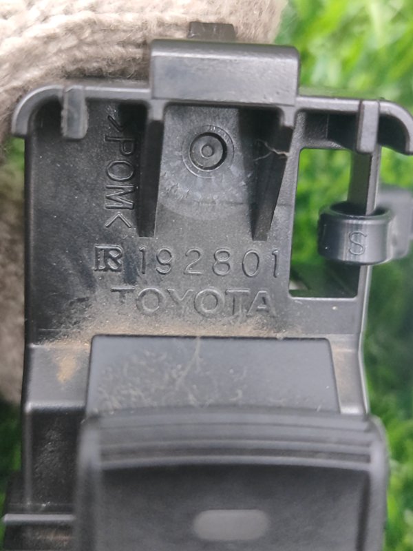 Кнопка стеклоподъемника Toyota Camry 2007 ACV40