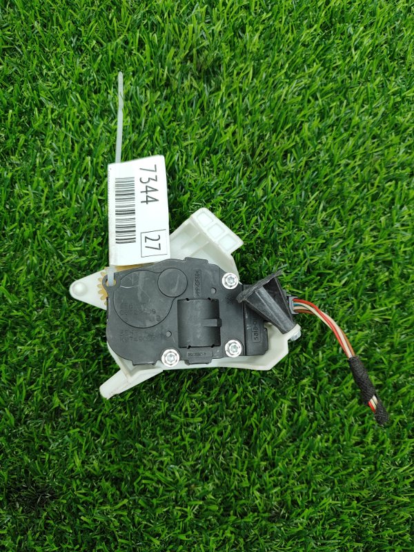 Сервопривод заслонок печки Audi A4 2010 8KCDH