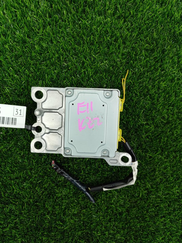 Блок управления AirBag NISSAN NOTE 2012 E11