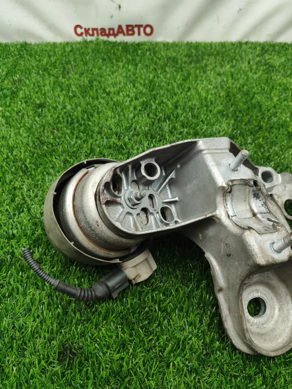 Подушка ДВС Audi A4 2006 8ED