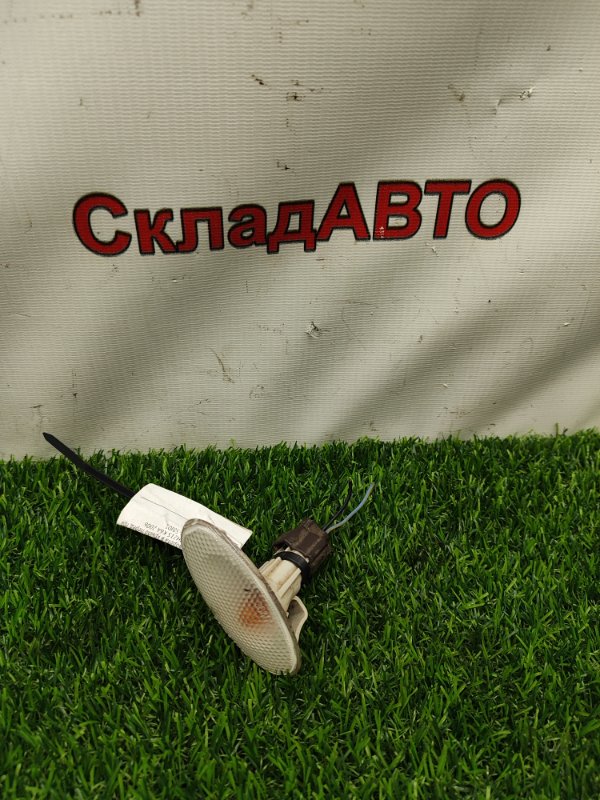 Повторитель поворота в крыло Suzuki Wagon R 2006 MH21S
