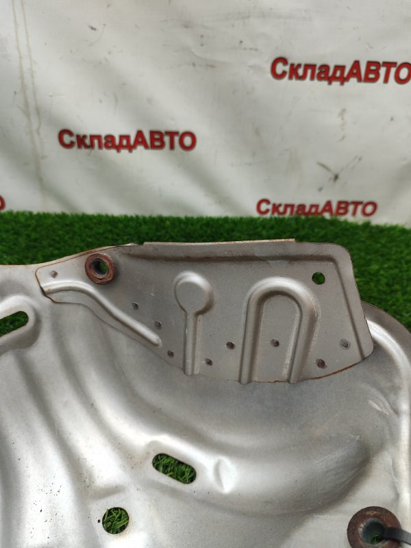 Кожух выпускного коллектора Toyota Camry 2006 ACV40