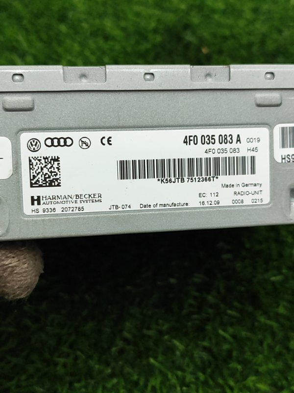Блок управления магнитолой Audi A4 2010 8KС