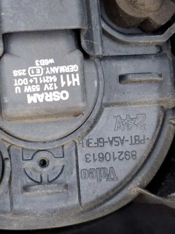 Бампер Audi A4 2006 8ED