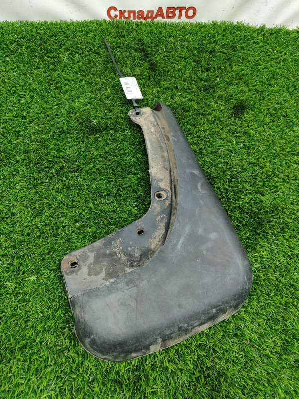 Брызговик Ford Focus 2