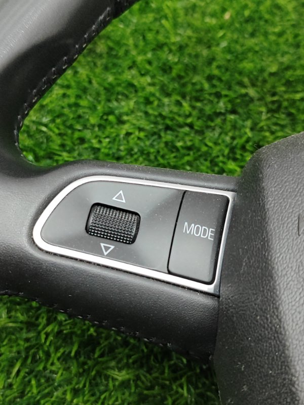 Руль Audi A4 2010 8KС