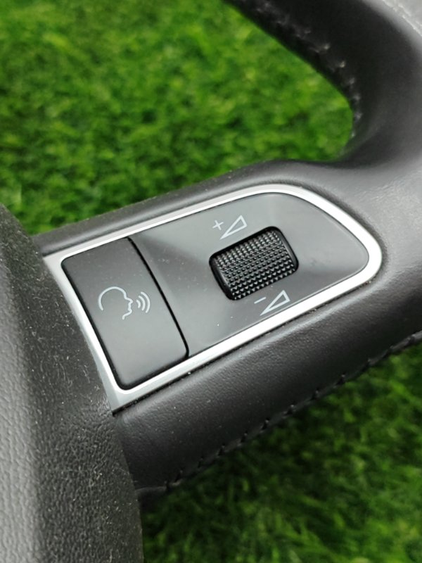 Руль Audi A4 2010 8KС