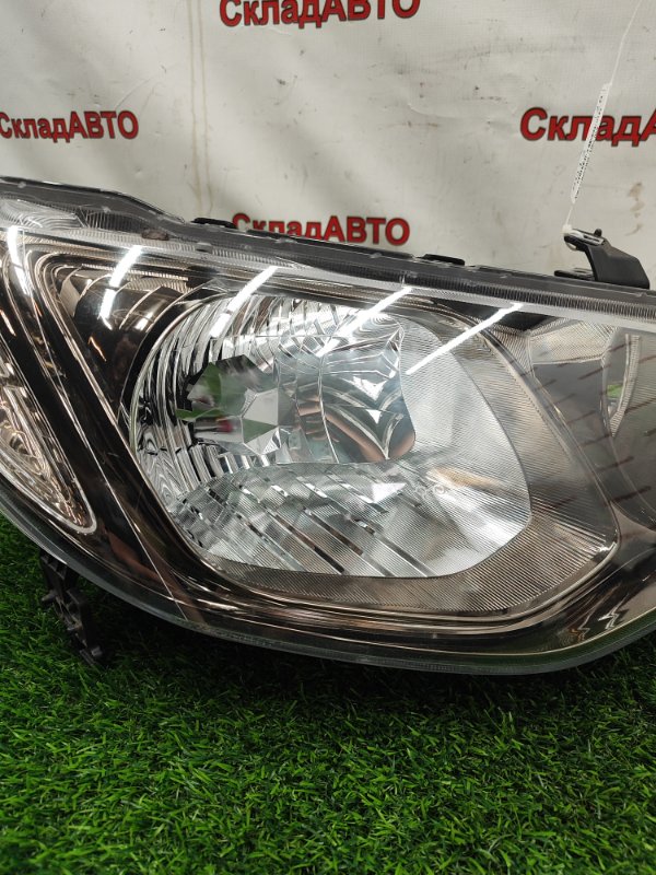 Фара ксеноновая Honda Civic 2009 FD1