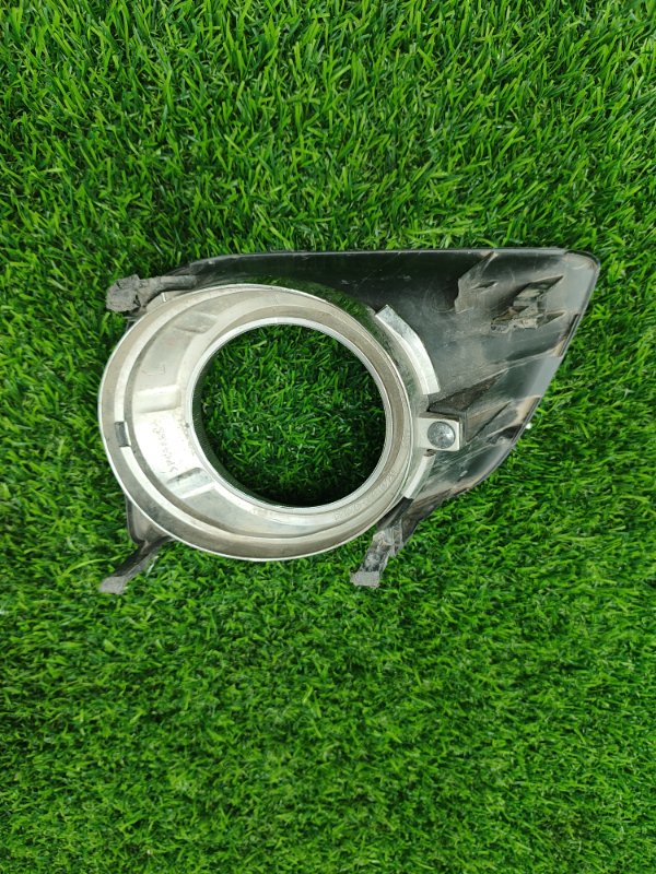 Накладка ПТФ Toyota Land Cruiser Prado 2009-2013 150