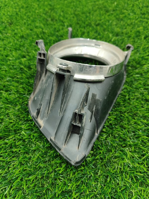 Накладка ПТФ Toyota Land Cruiser Prado 2009-2013 150