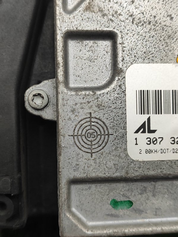 Фара ксеноновая Audi A4 2006 8ED