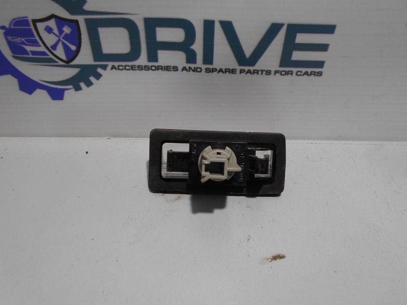 Фонарь подсветки номера Nissan Almera, Tiida, Note, Murano, PATHFINDER, TEANA, SENTRA G15