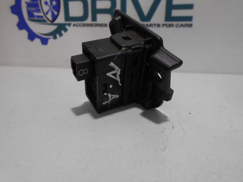 Кнопка корректора фар Nissan Almera G15