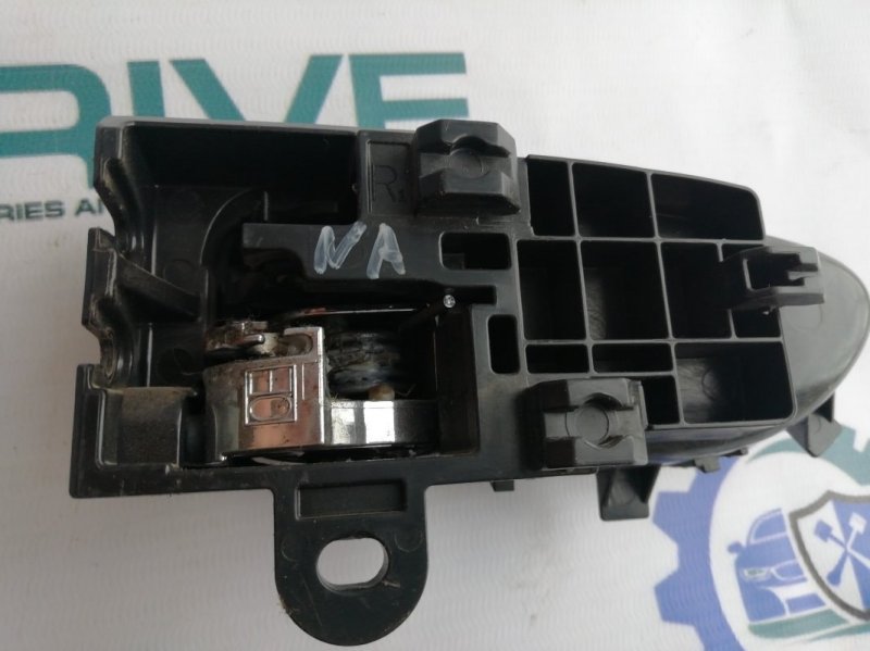 Ручка двери внутренняя Nissan Almera G15