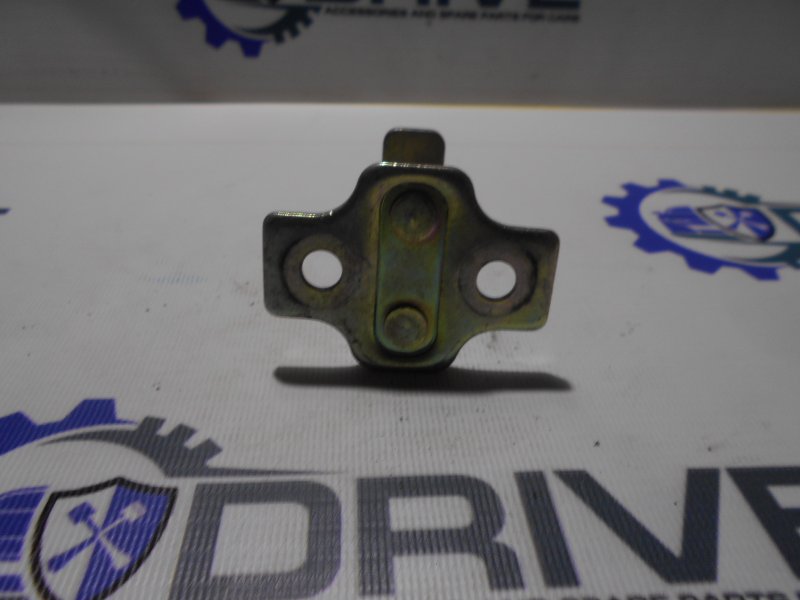 Петля замка двери Chevrolet Aveo T250