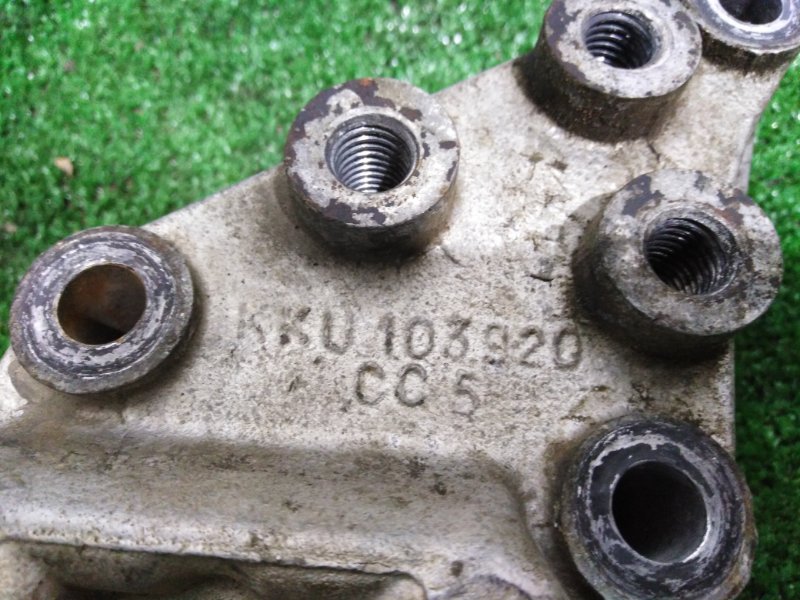 Кронштейн опоры двс Rover 400