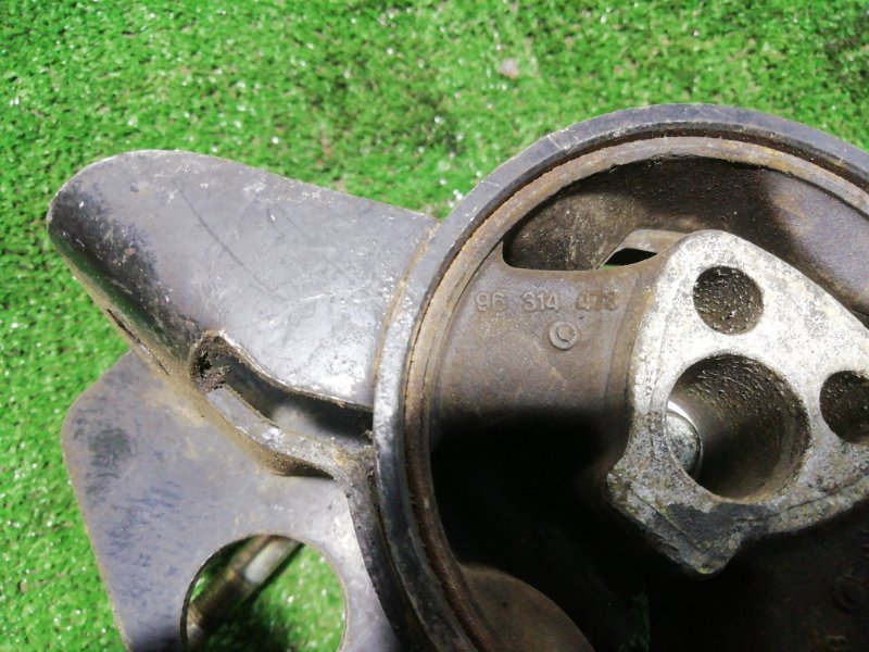 Подушка двигателя Daewoo Matiz