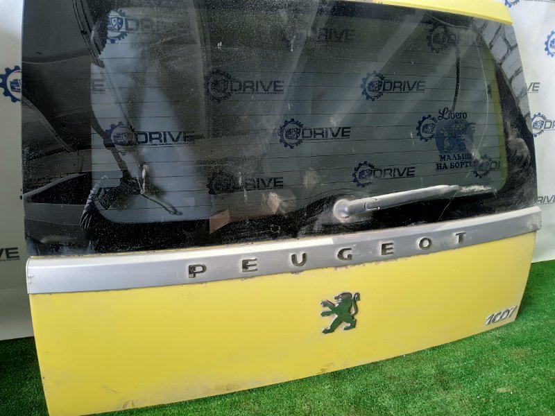 Дверь багажника Peugeot 1007