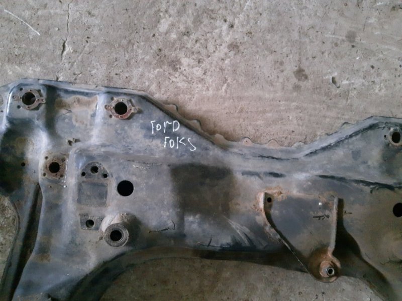 Балка подвески Ford Focus 1