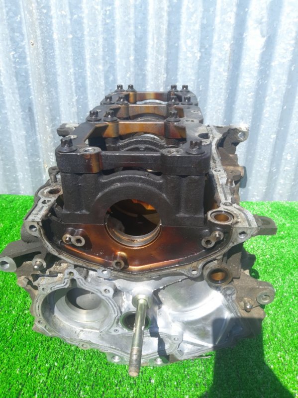 Блок двигателя Nissan