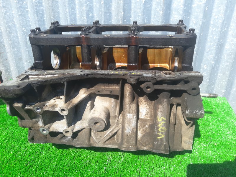 Блок двигателя Nissan