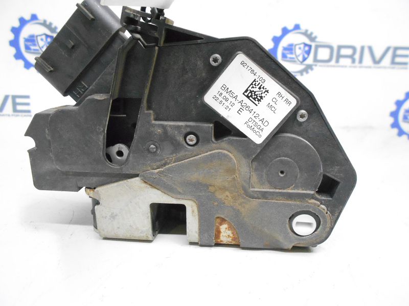 Замок двери Ford Focus 3 CB8