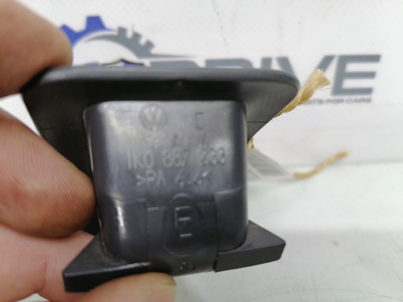 Крышка сидения Volkswagen Golf, Jetta 5