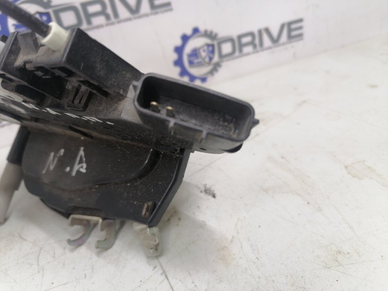 Замок двери Nissan Almera G15