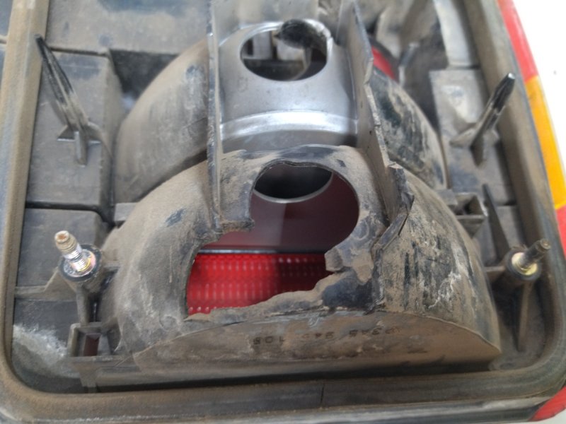 Фонарь Volkswagen Passat B4