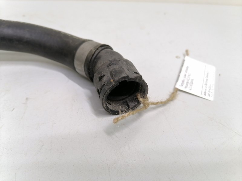 Патрубок ( шланг ) отопителя Mercedes W219 W211