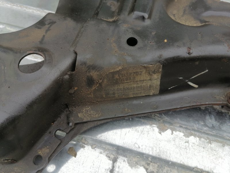 Балка подвески Volkswagen Sharan 7M