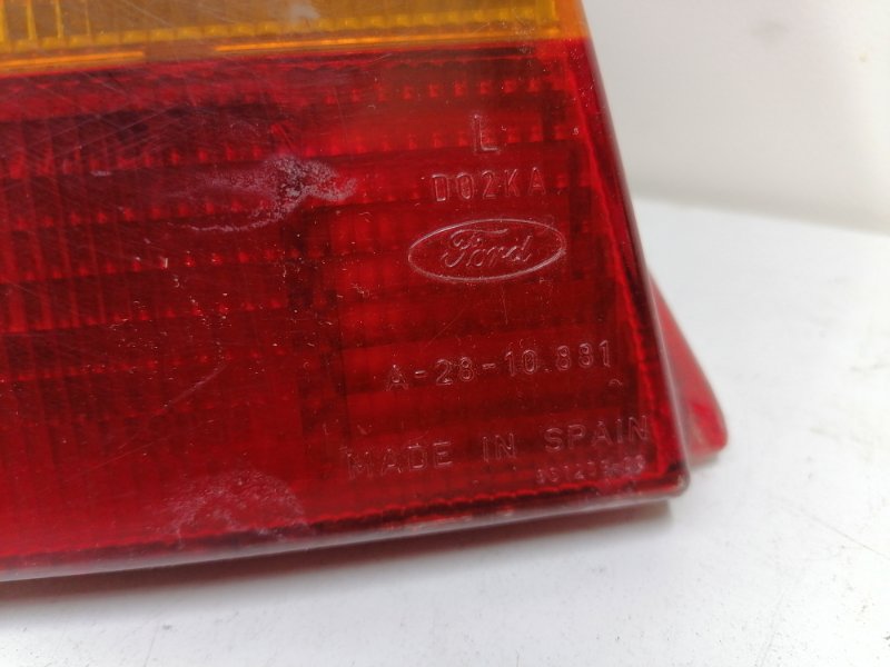 Фонарь Ford Fiesta MK3