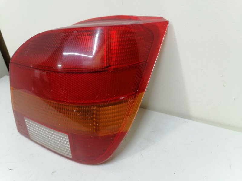 Фонарь Ford Fiesta MK3