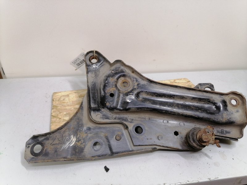 Опора балки Ford Fiesta MK3