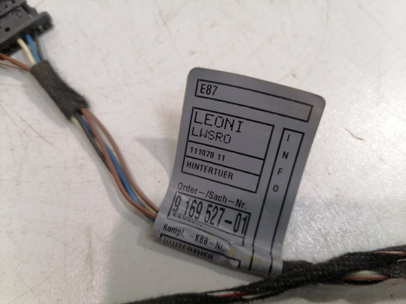 Проводка двери BMW E87