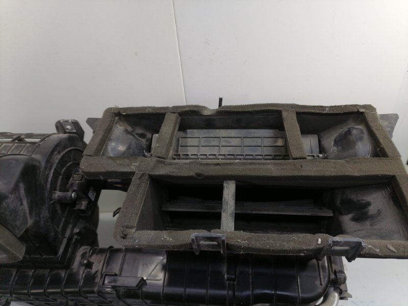 Отопитель (печка) в сборе Hyundai Elantra HD