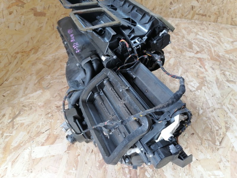 Отопитель (печка) в сборе BMW 1-Series E87