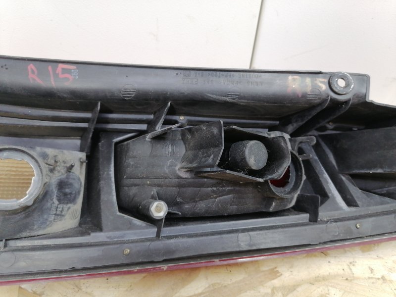 Фонарь Nissan X-Trail T30