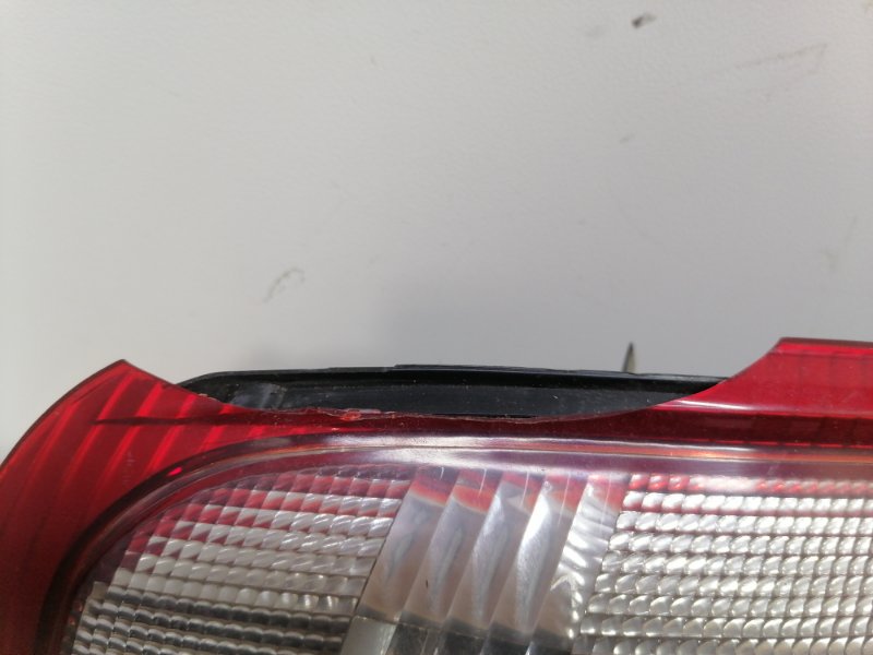 Фонарь Nissan X-Trail T30