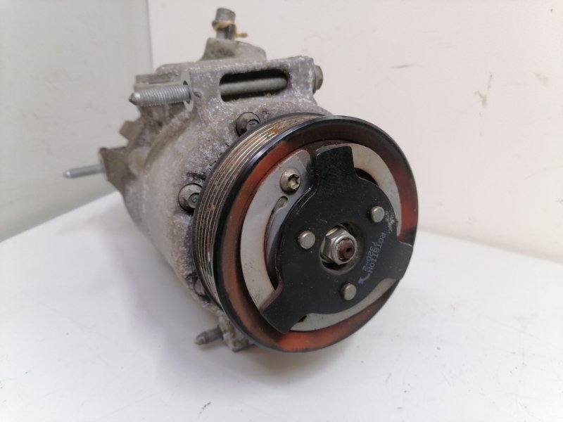 Компрессор кондиционера Volkswagen Audi Skoda