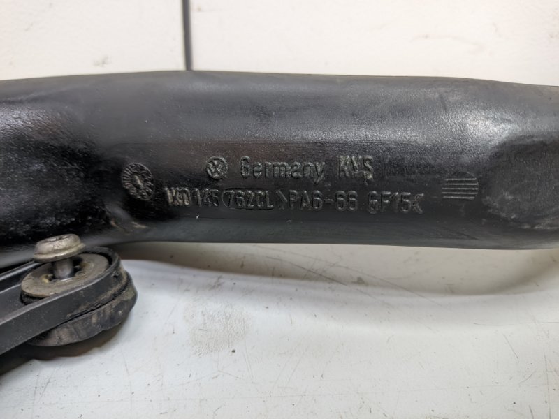 Патрубок турбины Volkswagen Passat B6