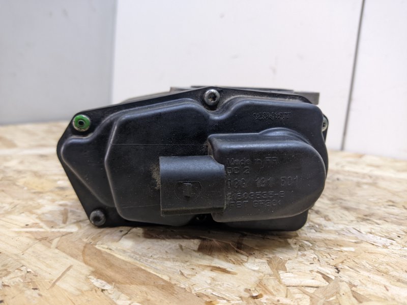 Клапан EGR Volkswagen Passat B6