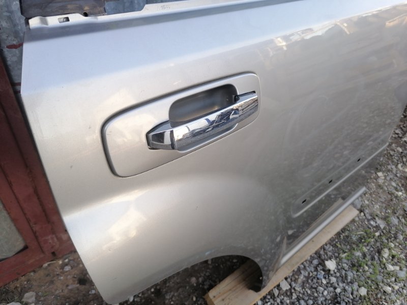 Дверь Nissan X-Trail T30