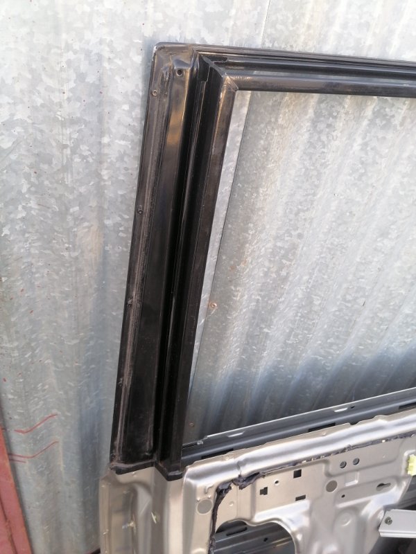 Дверь Nissan X-Trail T30