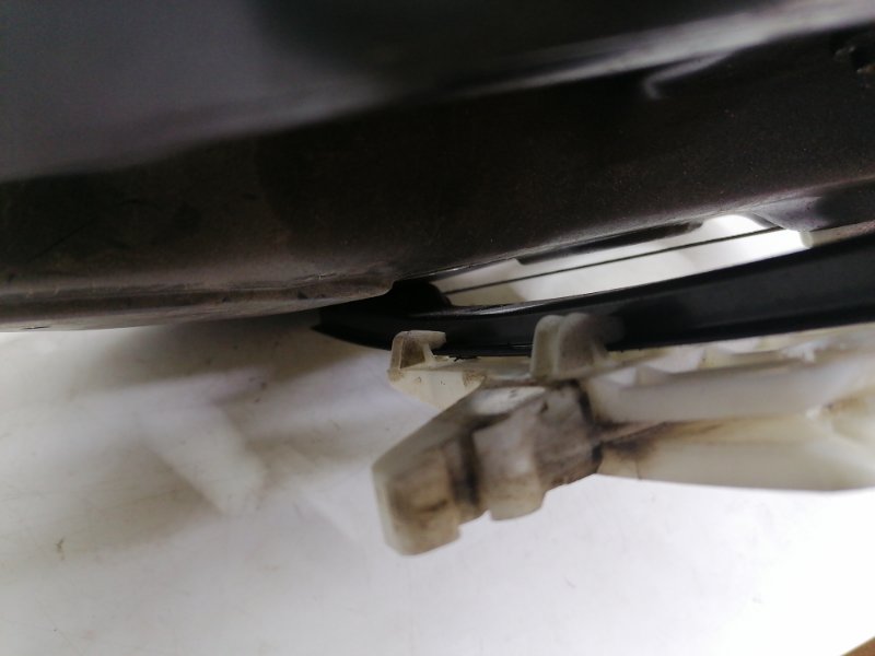 Стеклоподъемник Volkswagen Passat B6